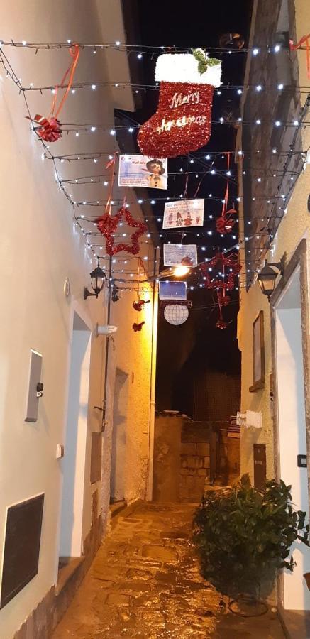 B&B L'Arabatana 皮耶特拉佩尔托萨 外观 照片